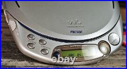 Amazing Sounding Sony D-NF611 Atrac3Plus MP3 Network CD Walkman AM/FM Tuner