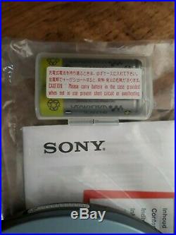 BOXED SONY D-EJ725 CD Walkman Portable Discman Personal CD Player Anti Skip
