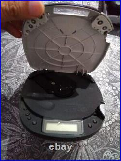 Discman Sony D-5A Portable CD Player & AC-D50 lot of 5 Discman