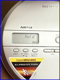 EUC SONY CD Walkman Silver D-NE241
