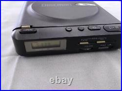 Junk! Vintage Sony Discman D-2 Retro Portable CD Player Walkman From Japan