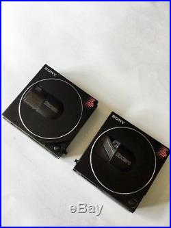 Lot 2 x Sony Discman D-50 MKII &Case and 2 x Battery packs BP200 d50 vintage 80s
