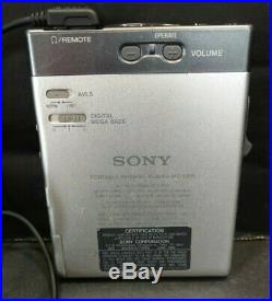 MD SONY MZ-EP11 Walkman Portable MiniDisc Player Japan Remote WORKS GREAT CC