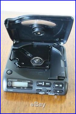NEW IN A BOX Sony D-802K Car Discman + Cassette Adaptor & Power Supply