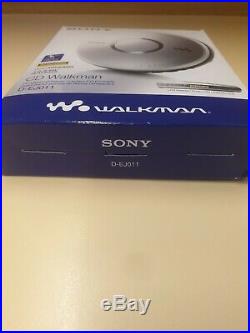 NIB Sony CD Walkman D-EJ011 Silver Headphones Mega Bass Player Portable Vintage
