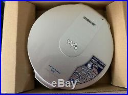 NOB SONY D-NE10/SM ATRAC CD Walkman 120V Portable Personal CD Player SILVER