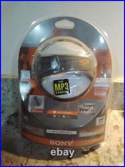 New Factory Sealed Sony S2 Sports Walkman Portable CD Player (D-NS505/M) Tote 6