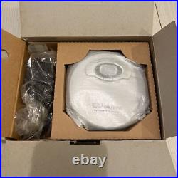 New Sony portable CD player D-E660 Walkman Open Box Unused withmanual Japan Import