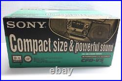 Nice Rare New / NOS Sony CFD-V5 Portable AM/FM Cassette CD Player Mega Bass US