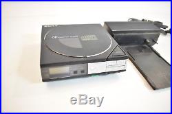 Nice Used Working SONY D-5A CD Player with AC ADAPTOR AC-D50 / 1985 / Tested USA