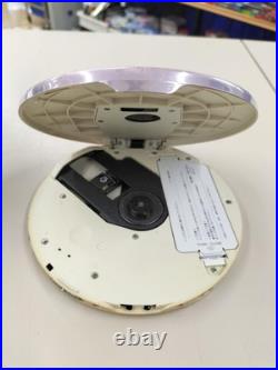Portable CD Model No. D NE800 SONY