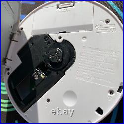 Portable CD player Sony Walkman MP3 CD-R/RW D-NE241