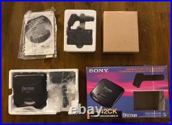 RARE Vintage Sony DiscMan Portable CD Player Mega Bass Car Kit D-142CK NEW