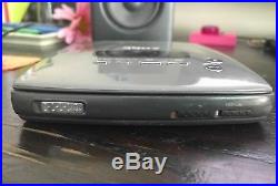 RARE vintage Sony Discman D-515 withAC adapter VGC Flagship PCDP ESP DSP DDS 1992