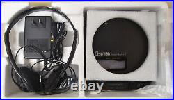 RARE with BOX! Vintage Sony DISCMAN D-34 CD Compact Player Walkman With HEADPHONES