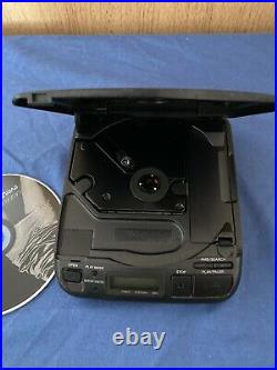 Rare Mega Bass Vintage SONY Walkman D-33 CD Compact Player Discman