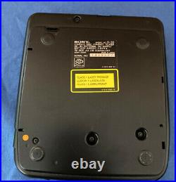 Rare Mega Bass Vintage SONY Walkman D-33 CD Compact Player Discman