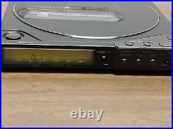 Rare Sony D-25 CD Player Discman
