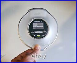 Rare Sony Walkman CD Player NE520 MP3 D-NE520 LCD+Remote Control