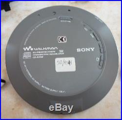 Rare Vintage Sony Discman Personal / Portable CD / Mp3 Player D-ne720