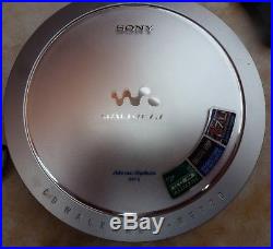 Rare Vintage Sony Discman Personal / Portable CD / Mp3 Player D-ne720