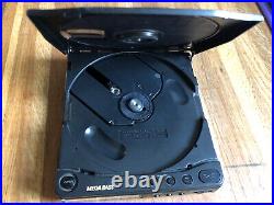 SONY 1bit DAC Discman D-99 Vintage Portable CD Player Working Condition