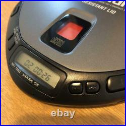 SONY CD Walkman D-171 Portable CD Player Free Shipping Japan WithTracking. (K7715)