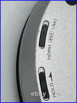 SONY CD Walkman D-E01 Portable CD Player 20th Anniversary Model For Parts READ