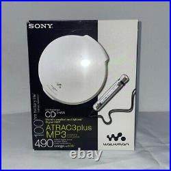 SONY CD Walkman D-NE20 Portable CD Player Tested Pls read the description