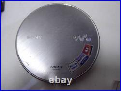 SONY CD Walkman D-NE830 Portable CD Player High Sound Quality Remote Control JP