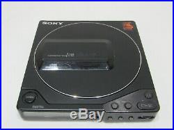 SONY D-250 DISCMAN For Parts PORTABLE CD PLAYER VINTAGE VERY RARE From JAPAN