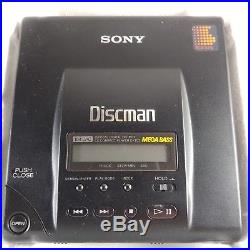 SONY D-303 D303 Discman CD Player Complete in box