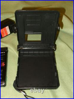 SONY D-350 DISCMAN High End CD Player 1bit DAC Tasche AA-Adapter Metall Gehäuse