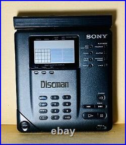 SONY D-350 Discman Portable CD Player Collectible Heavy Case Works D-35 MINTY