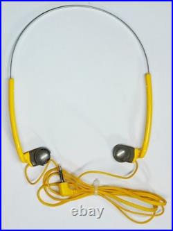 SONY D-421SP Sports Discman ESP CD Player Earphones Charger Cable & Box NR MINT