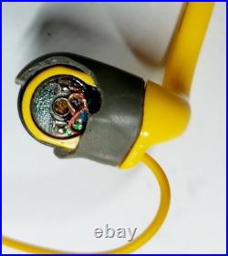 SONY D-421SP Sports Discman ESP CD Player Earphones Charger Cable & Box NR MINT