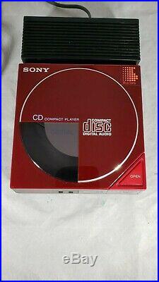 SONY D-50 CD Player 1st Compact Disc Portable withAC-D50 Power Adapter Working
