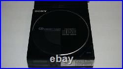 SONY D 5A CD PLAYER With AC-D50 Power Dock Working Vintage Nice