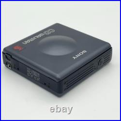 SONY D-82 CD WALKMAN Compact Disc Compact Player Black SET JUNK