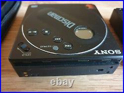 SONY D-88 DISCMAN CD PLAYER With CASE & BATTERY