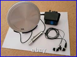 SONY D-EJ955 CD Walkman Player +Charger +headphone controller (slimmest Walkman)