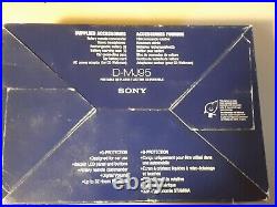 SONY D-MJ95 PORTABLE CAR CD PLAYER WALKMAN, LIKE NEW, TESTED, Original box