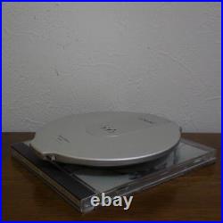 SONY D-NE10 CD Walkman Portable CD Player with translation