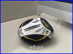 SONY D-SJ15 Sports CD Walkman / Discman / CD Player Silver/Black. In VGC