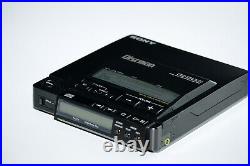 SONY D-Z555 / D-555 DISCMAN Tragbarer CD-Player Optisch 1A-Zustand! Als Defekt