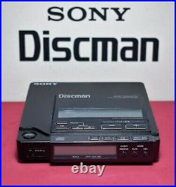 SONY D-Z555 / D-555 Discman Compact disc Cd Player Made in Japan Vintage