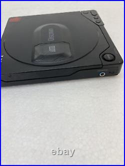 SONY DISCMAN D-15 with BP-2 OEM Battery, Very Clean, Powers on & runs, no read