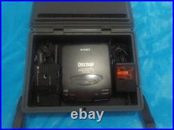 SONY DISCMAN D-33 CD PLAYER (with MEGA BASS DAC) AND ACCESSORIES EXCELLENT