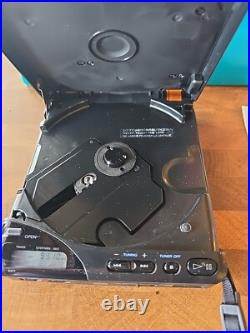 SONY DISCMAN D-T66 CD PLAYER with BOX & MANUAL Av Cord, Tested Works Great