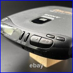 SONY Discman D-135 Portable CD Player with Remote & AC Adapter F/S US/UK/CA
